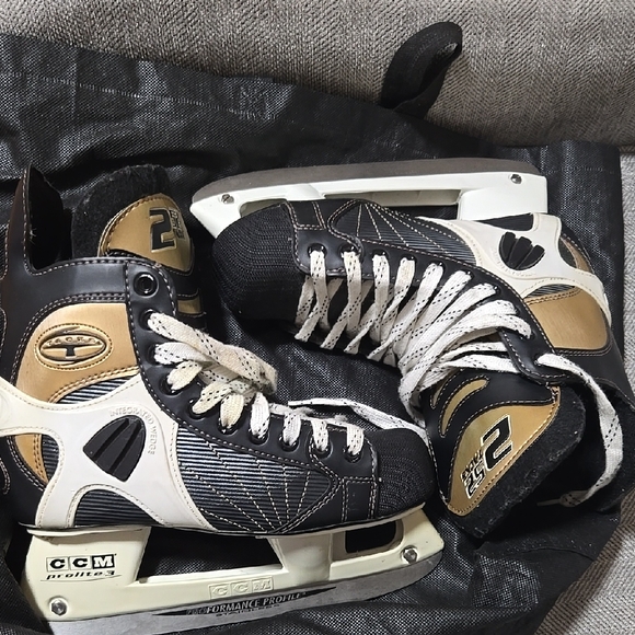 CCM Black and Gold Ice Hockey Skates - Picture 1 of 7